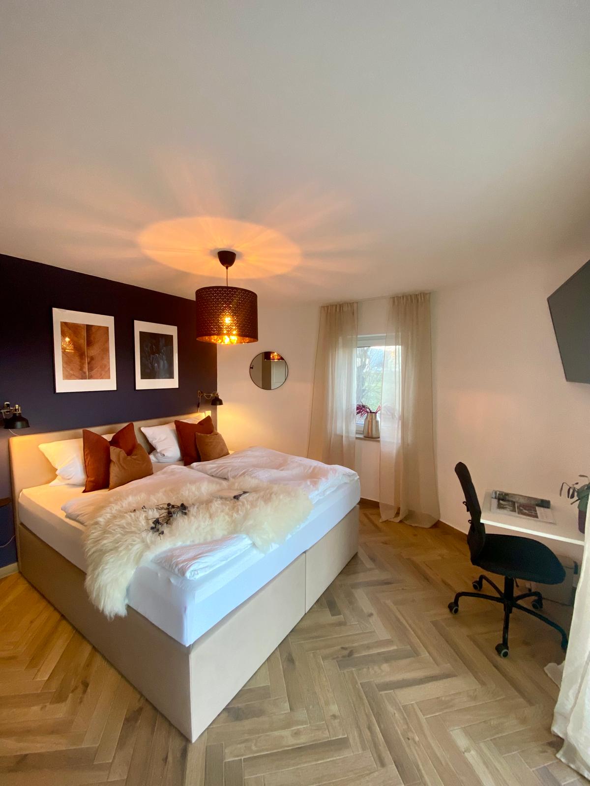 Seenlandstudio Schlafzimmer Arbeitsplatz